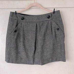 Banana Republic tweed skirt with pockets size 12